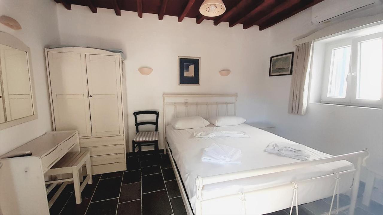 Lodge Narlis Platis Gialos (Sifnos) Exterior foto